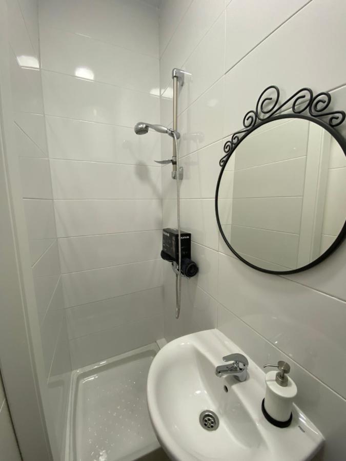 Quattro Puente De Triana Apartment Seville Luaran gambar