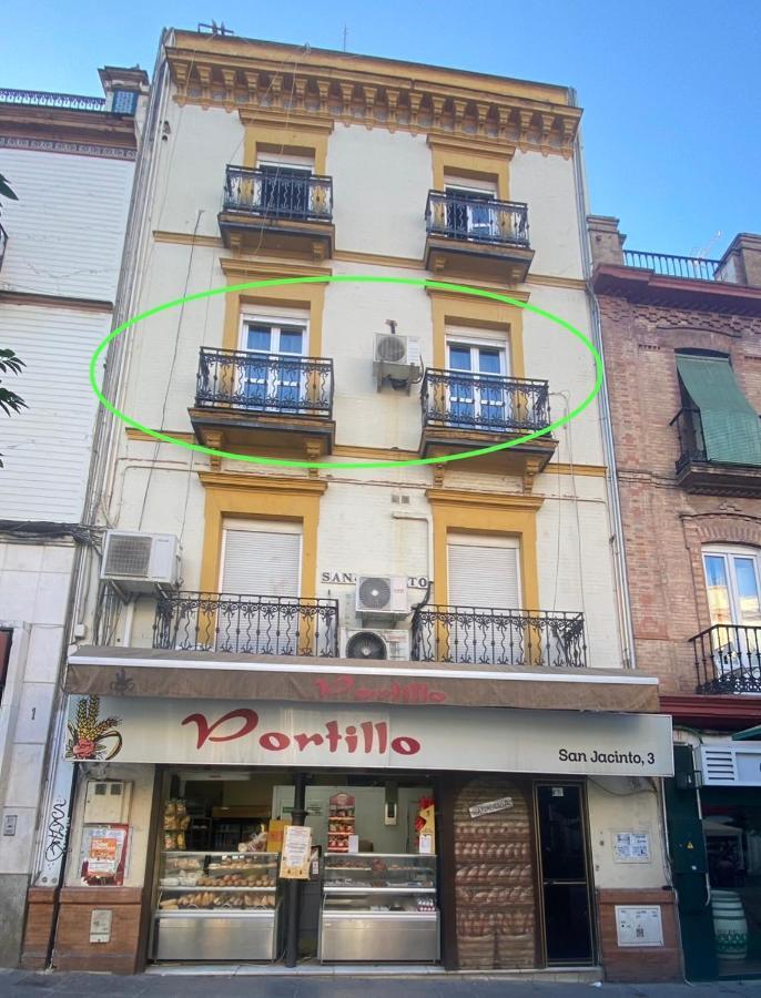 Quattro Puente De Triana Apartment Seville Luaran gambar