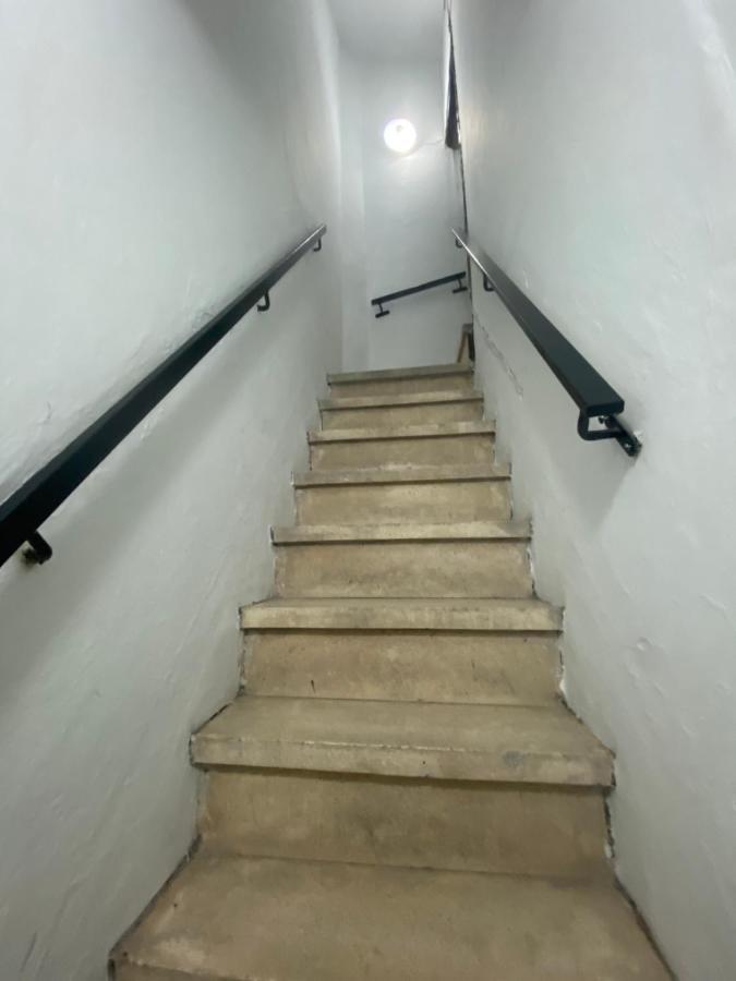 Quattro Puente De Triana Apartment Seville Luaran gambar